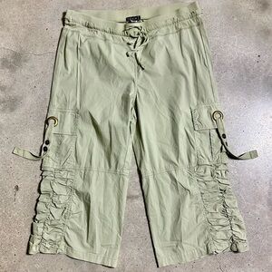 XCVI Yana Green Cargo Capris with Drawstring